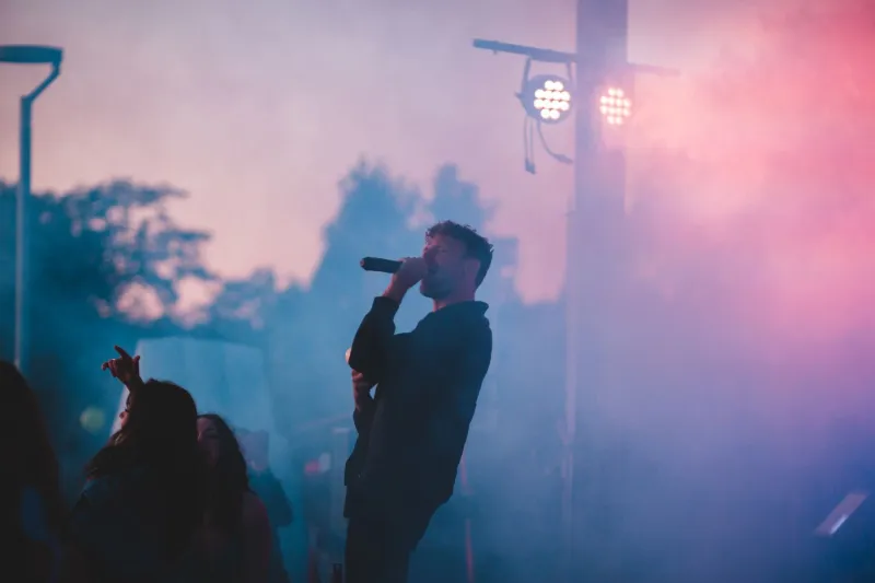 First Chance, Best Chance: How Mountain Stages Are Quietly Minting the Next Generation of Breakout Artists